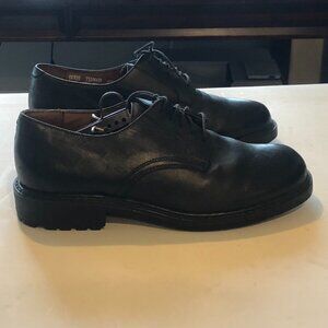 Banana Republic black weatherproof shoes size 12 men w snow soles brand new